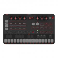 IK MULTIMEDIA UNO SYNTH